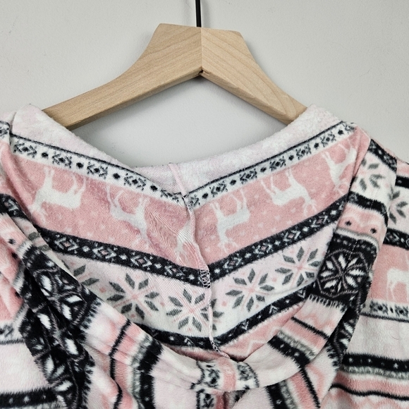 Torrid Fleece Full Length Lounge Onesie Pink Fair Isle 00/0 - Picture 12 of 13